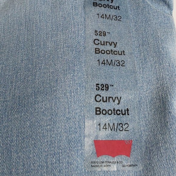 LEVI'S 529 MID~RISE CURVY 'FIGURE ENHANCERS' RELAXED FIT BOOTCUT SILVER TAB JEAN - Picture 7 of 16